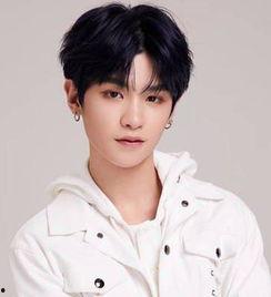 圈内人士爆料黄明昊,圈内人士独家爆料揭秘  第2张